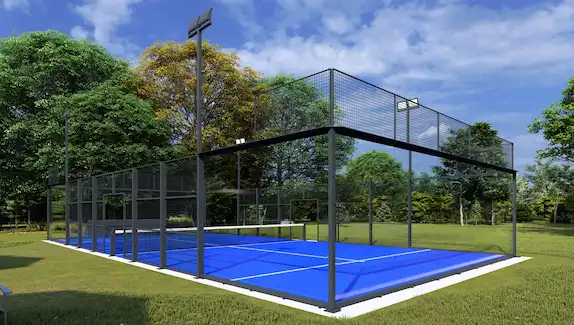 Panoramic court