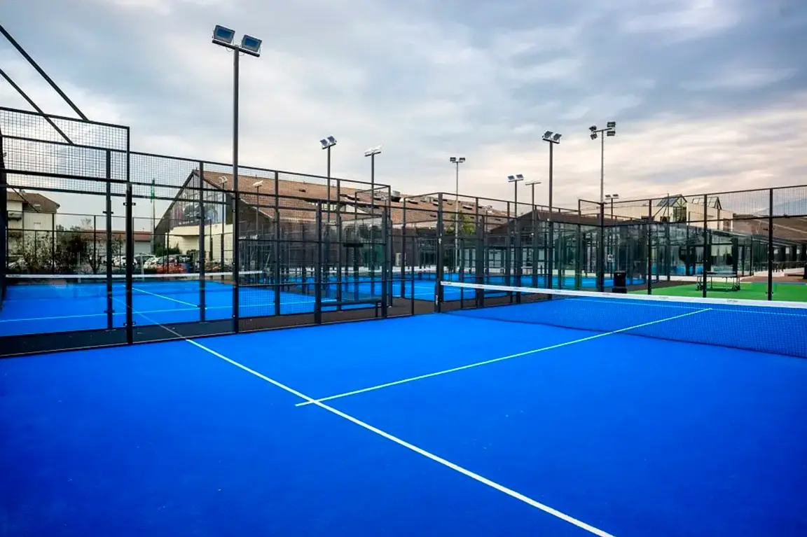 David LLoyd Veigy in Veigy-Foncenex