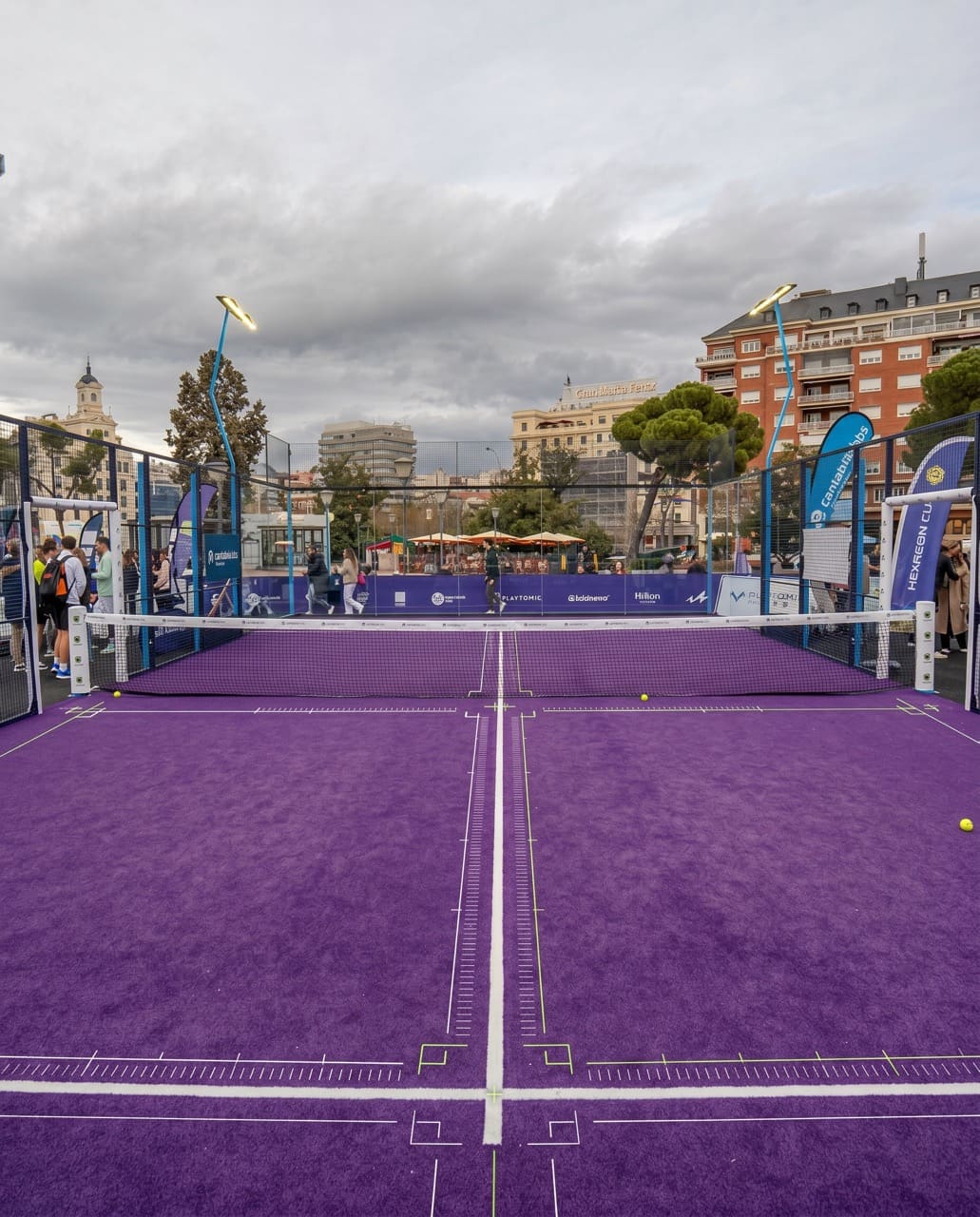 Pista morada tech 1 en tamaño grande Portico Sport