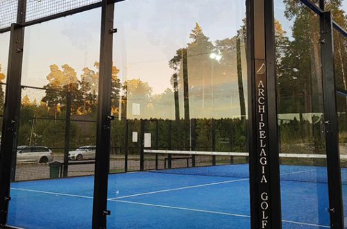 Pista de pádel Parpadel 7 al atardecer