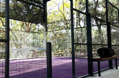 Pista Squadra Padel 05 con cerramiento de vidrio